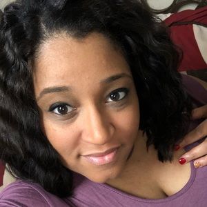 Meet your Posher, Toni